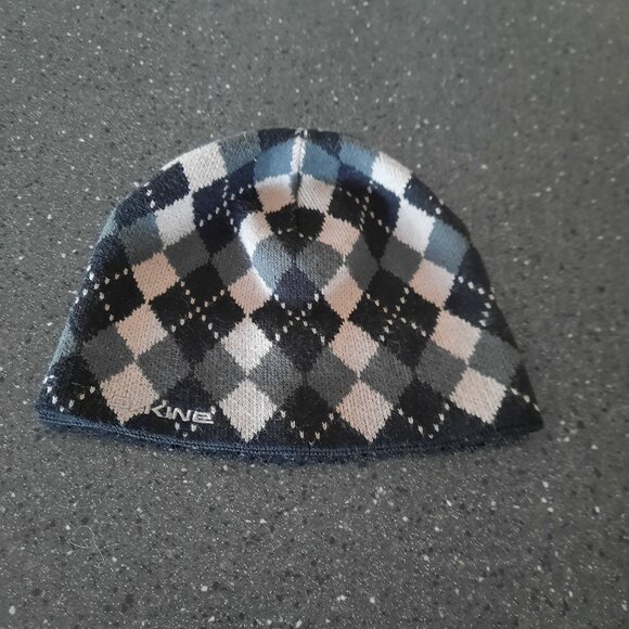 Dakine Argyle Pattern Beanie - Black, Gray, White - Picture 1 of 3
